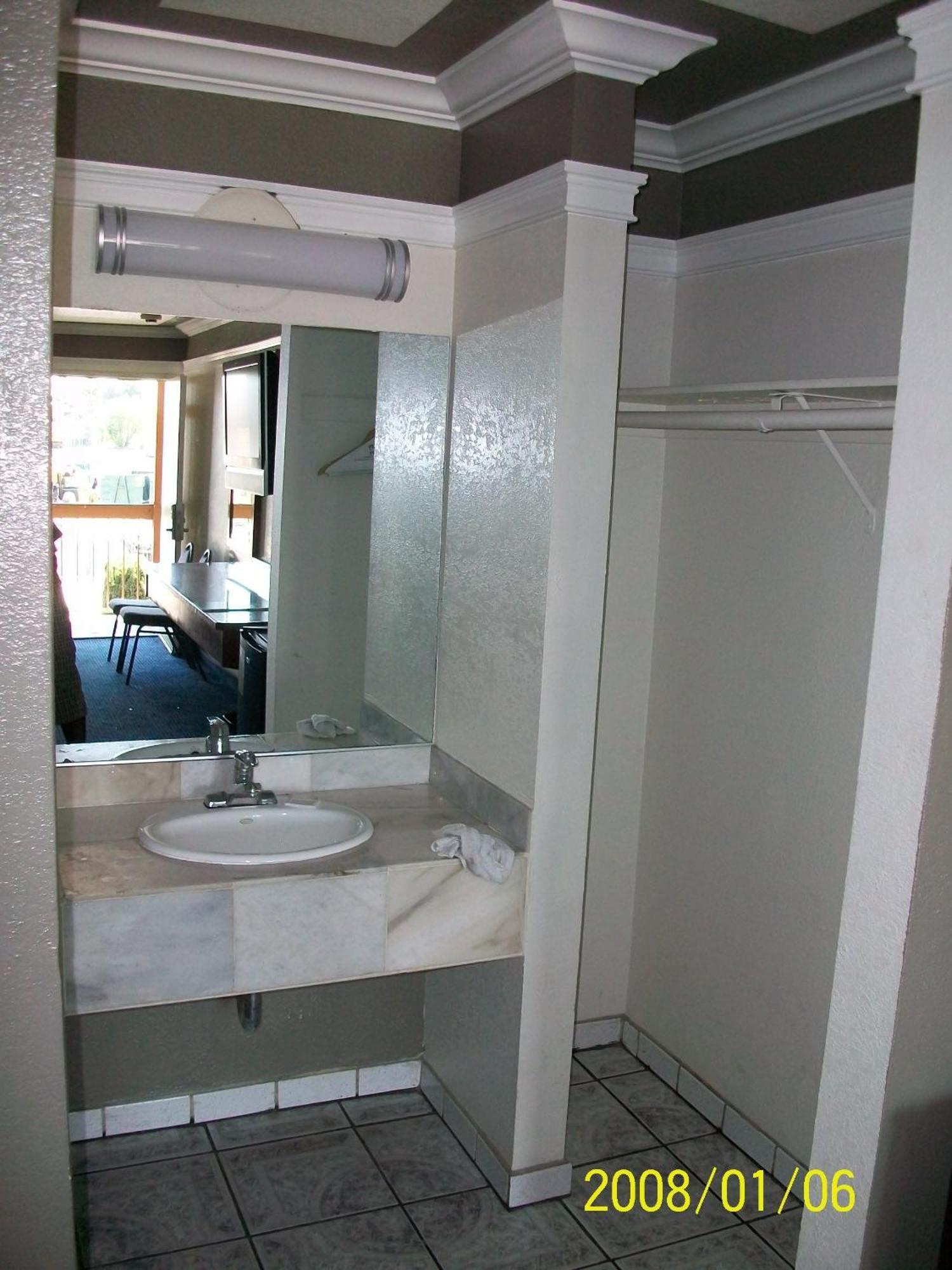Rodeway Inn Commerce - Los Angeles Номер фото
