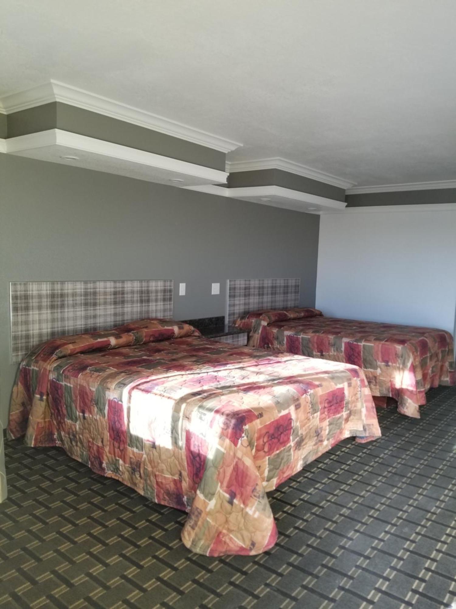Rodeway Inn Commerce - Los Angeles Экстерьер фото