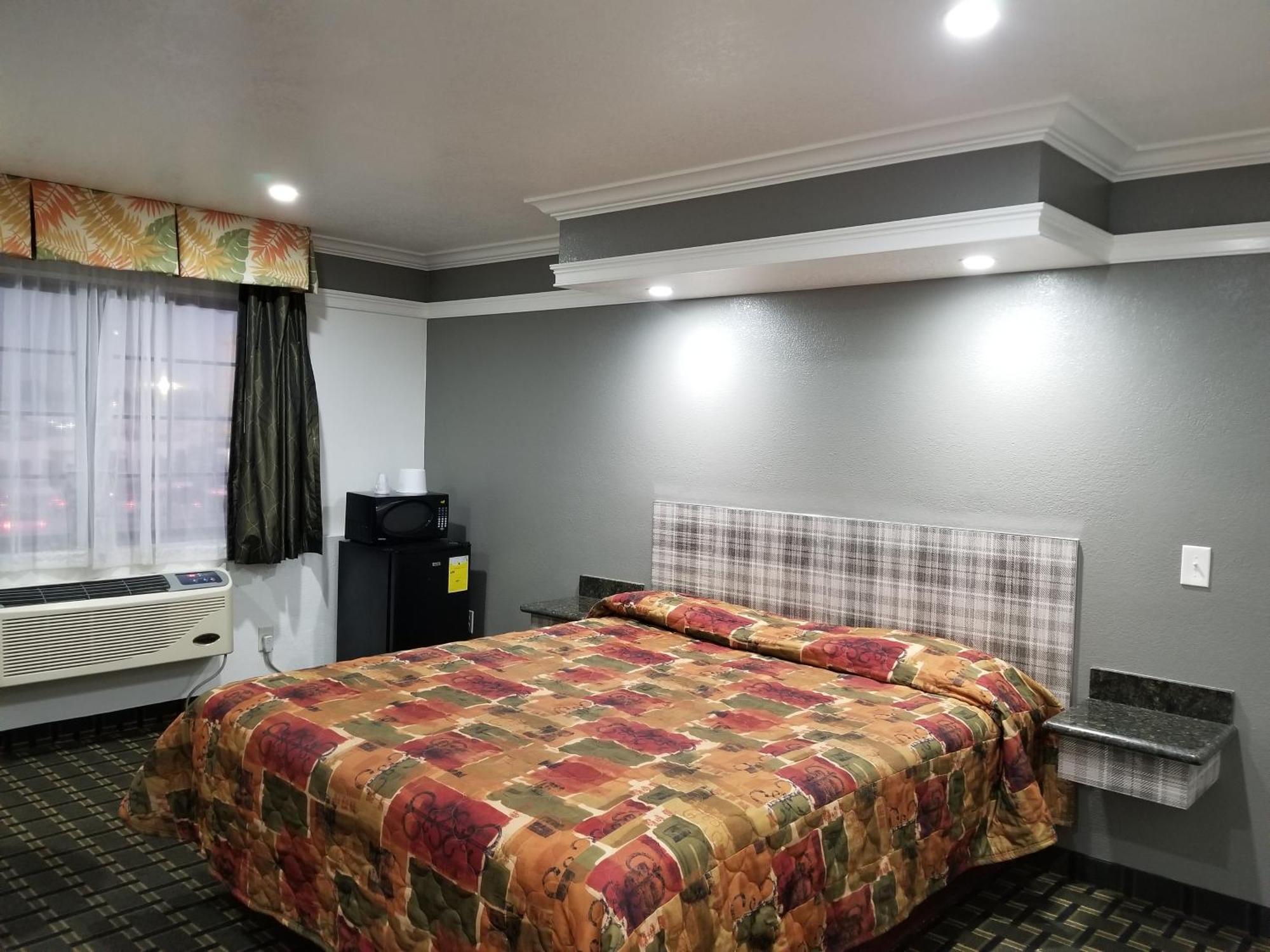 Rodeway Inn Commerce - Los Angeles Экстерьер фото